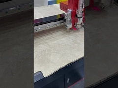 Machine de découpe textile numérique CNC à pliage unique avec système d'alimentation continue